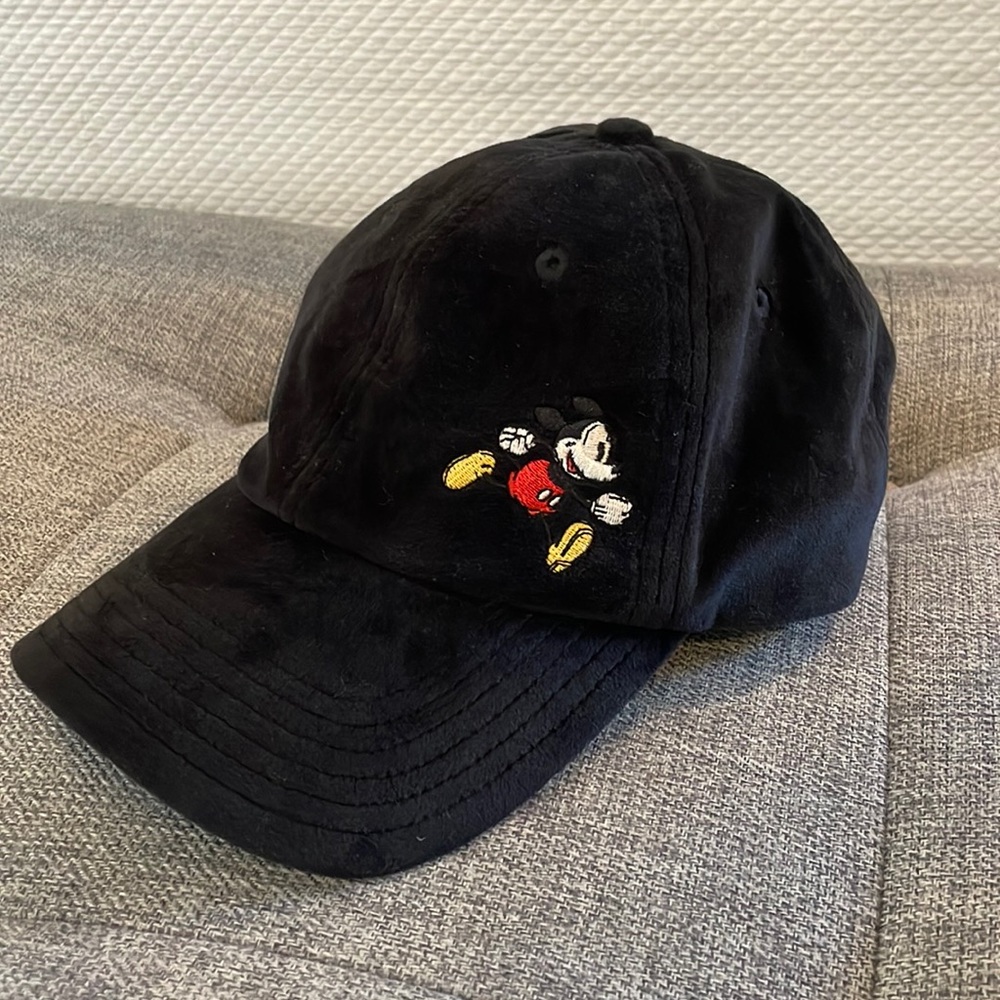 Disney Parks Mickey Mouse Black Adult Velvet Baseball Hat